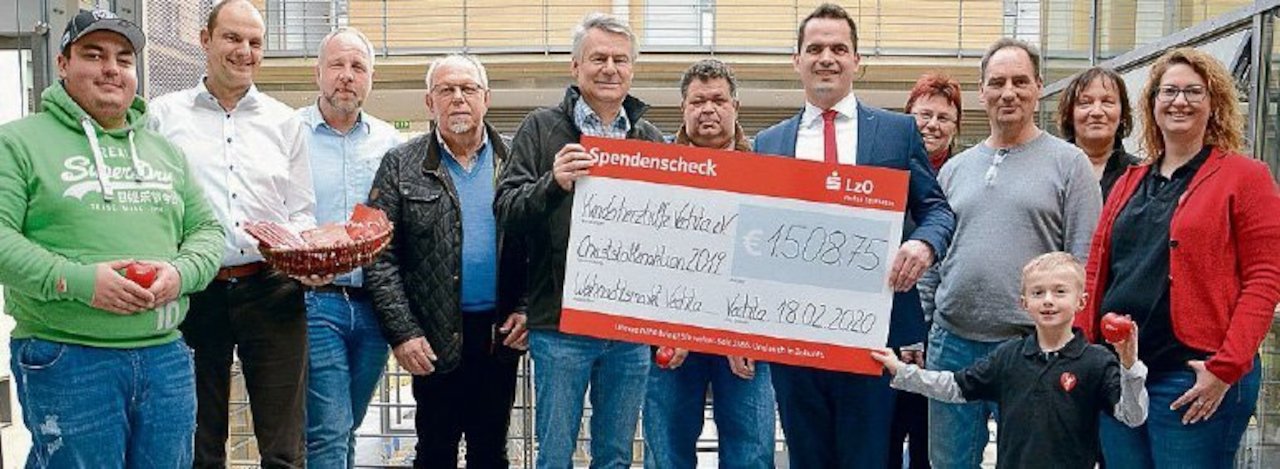 Schausteller und Karnevalisten spenden für Kinderherzhilfe